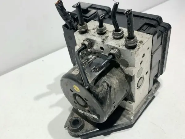Pompa abs 1K0907379BH Volkswagen Caddy 3 (2004-2010) 2.0 tdi CFHC