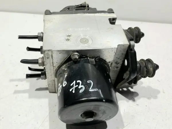 Pompa abs 3C0614109P Volkswagen Passat B6 3C (2005-2010) 2.0 tdi CBAB