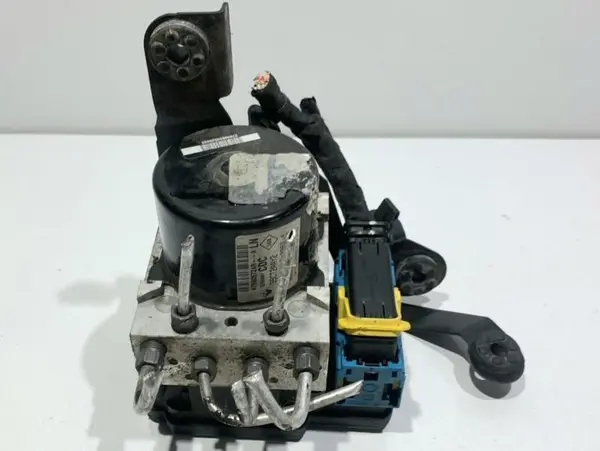 Pompa abs 476605724R Renault Megane 3 (2008-2012) 1.5 dci K9K (636) 110 cp