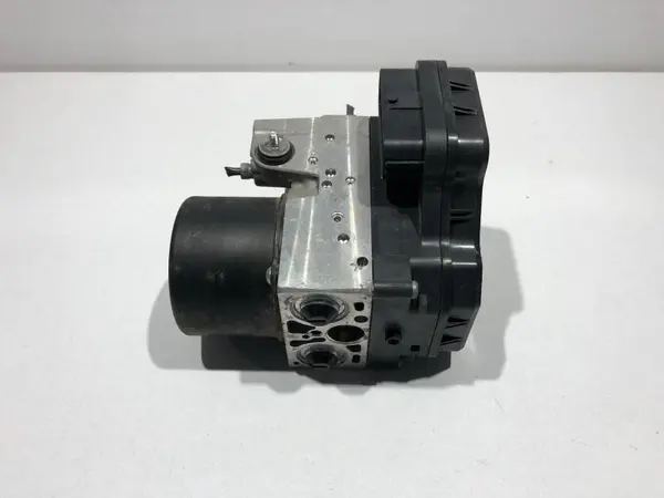 Pompa abs 89541-53010 Lexus IS 2 (2005-2013) 2.2d
