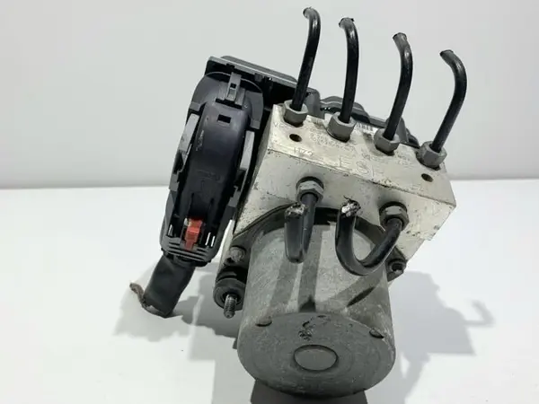 Pompa abs 8E0910517H Seat Exeo (2008-2013) 2.0 1.9 tdi; 1.8 benzina CDHB