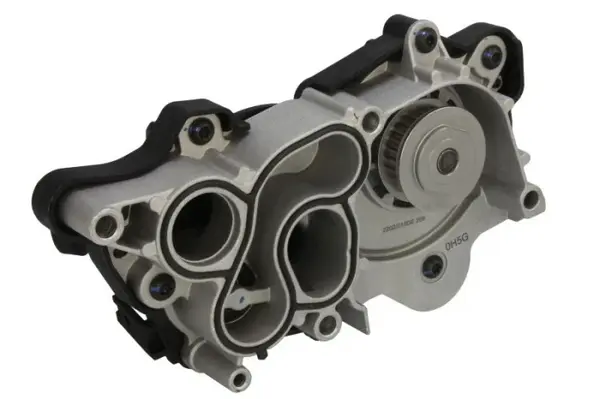 Pompa apa cu garnitura potrivit AUDI A1, A3; SEAT IBIZA IV SC, IBIZA IV ST, IBIZA V, LEON, LEON SC, LEON ST; SKODA OCTAVIA III; VW CADDY ALLTRACK, CADDY ALLTRACK MINIVAN, CADDY IV 1.0-1.6 04.11-