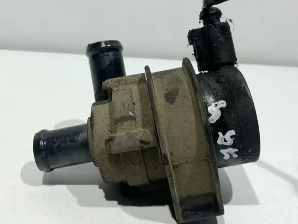 Pompa auxiliara apa 309500210 Volkswagen Passat B6 3C (2005-2010) 1.4 tsi Caxa