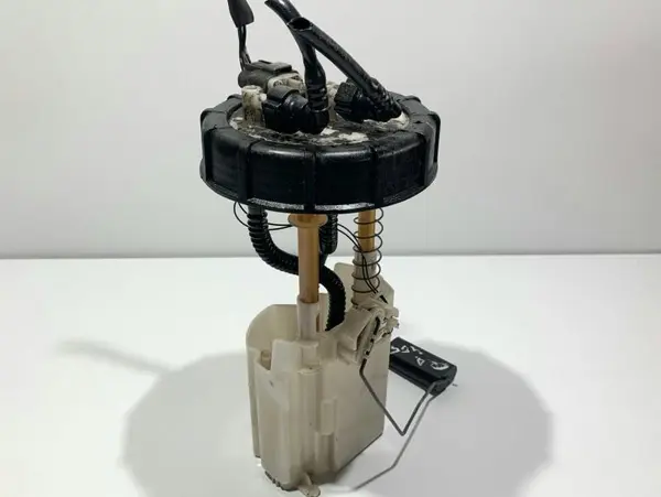 Pompa combustibil 17040JD51A Nissan Qashqai facelift (2010-2013) [J10] 1.5 dci K9K
