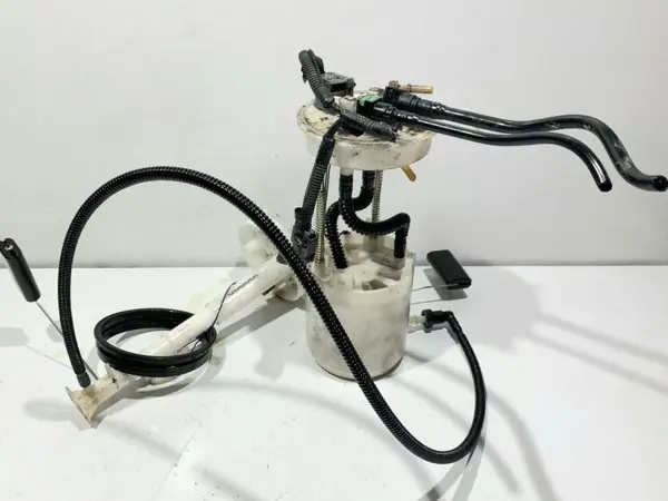 Pompa combustibil cu sonda litrometrica 1718A114 Mitsubishi ASX facelift (2012-2016) 1.6 hdi 9H05, 9HD