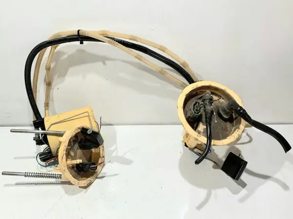 Pompa combustibil cu sonda litrometrica 7190943 BMW Seria 3 (2005-2012) [E91] 2.0d N47D20C 184 cp