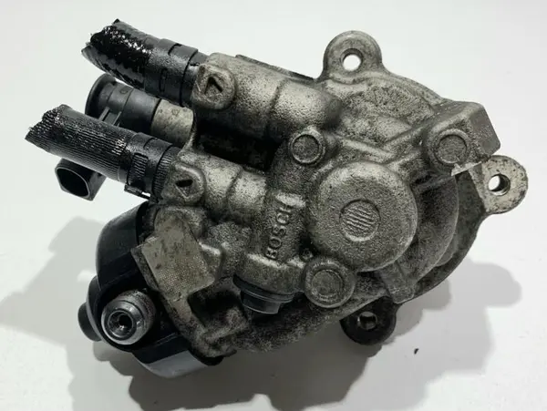 Pompa inalta presiune 04L130755E Audi A4 (2015-2019) [8W2, B9] 2.0 tdi; 1.6 tdi DET ; DCXA; CRFA; DEJB; CRBC; DEUA