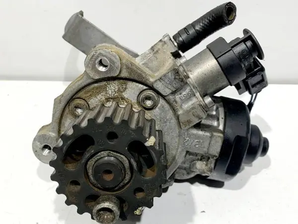 Pompa injectie 03L130755AF Volkswagen Passat B7 (2010-2014) 2.0 tdi CFFB; CBAB; CFH