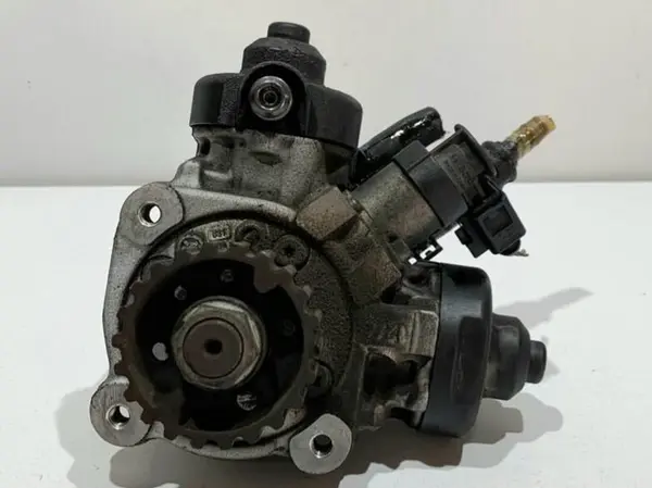 Pompa injectie 059130755BK Audi Q7 facelift (2010-2015) [4L] 3.0 tdi CCWA