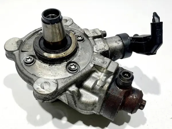 Pompa injectie 7810696 BMW Seria 3 (2006-2012) [E93] 2.0d