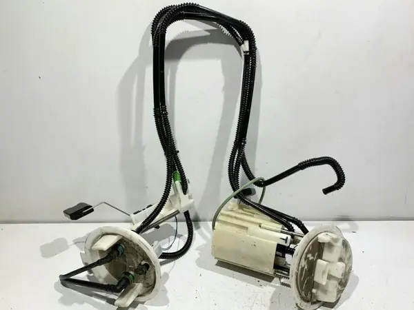 Pompa motorina cu sonda litrometrica A2044700694 Mercedes C-class facelift (2011-2015) [w204] 2.2 cdti A651911