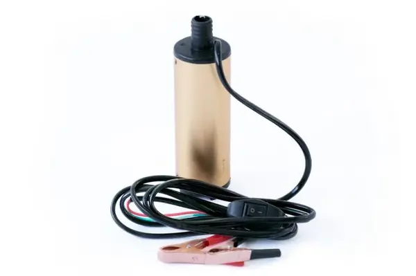 Pompa pentru combustibil lichide, 24V, bobinaj cupru, submersibila, 33l min.