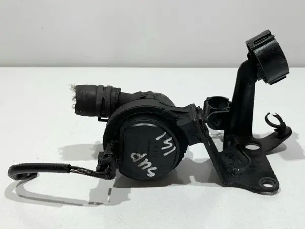 Pompa recirculare apa 5G0965567 Skoda Octavia 3 (2013-2017 ) 2.0 tdi CKFC