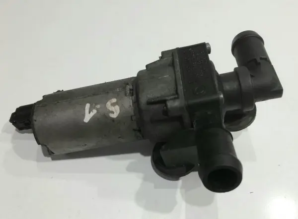 Pompa recirculare apa 6928246 BMW Seria 5 (2003-2010) [E60] 2.0d