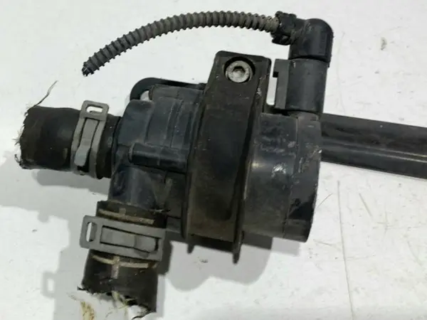 Pompa recirculare apa cu senzor 1J0973702 Seat Ibiza 4 (2008-2012) [6J] 1.2 tsi CBZB