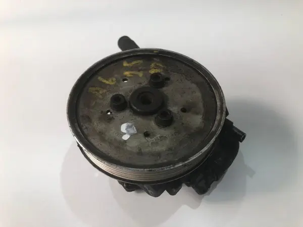 Pompa servodirectie 4b0145155r Audi A4 (1994-2001) [8D2, B5] 2.5 tdi akn, ake, afb