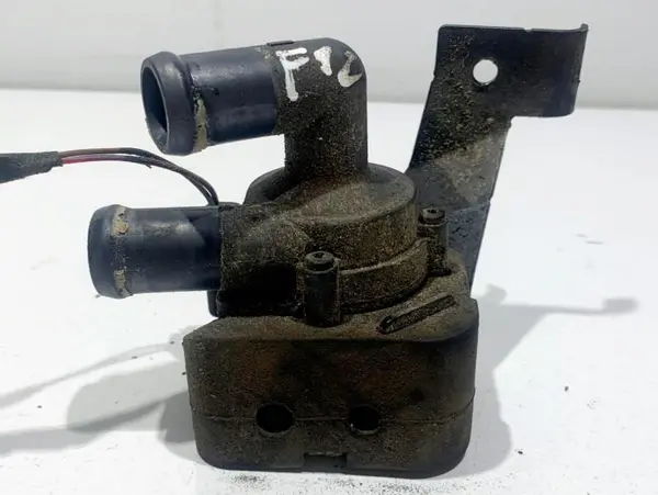 Pompa suplimentara apa 9253081 BMW Seria 5 (2010-2017) [F11] 2.0d N47D20C 184 cp