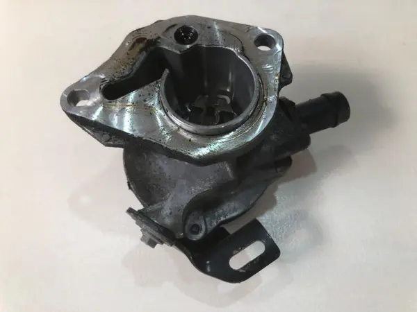 Pompa tandem 8201005306 Renault Clio 3 (2005-2009) 1.5 dci K9K (846)