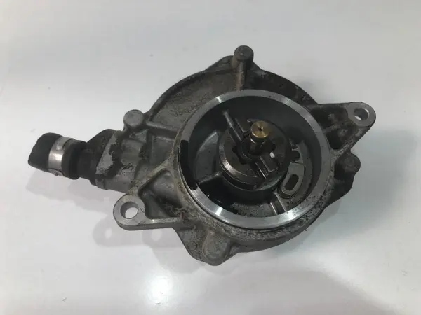 Pompa vacuum 057145100l Volkswagen Phaeton (2002-2010) 2.7 tdi 3.0 tdi