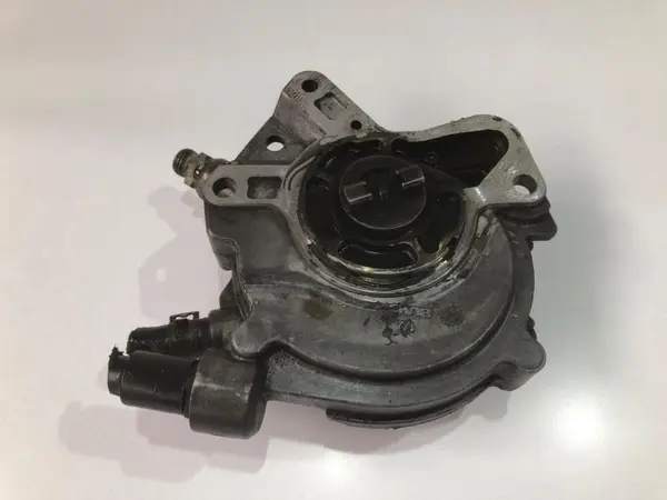 Pompa vacuum 059145100j Audi A8 (2002-2009) [4E] D3 2.7 3.0 tdi