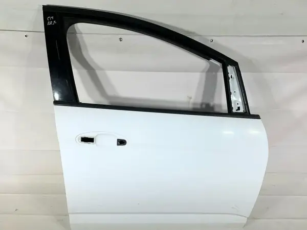 Portiera usa dreapta fata culoare alba Ford Grand C-Max (2010-2015)