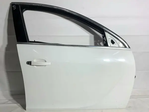Portiera usa dreapta fata culoare alba - gaz (40r) Opel Insignia A (2008-2013)