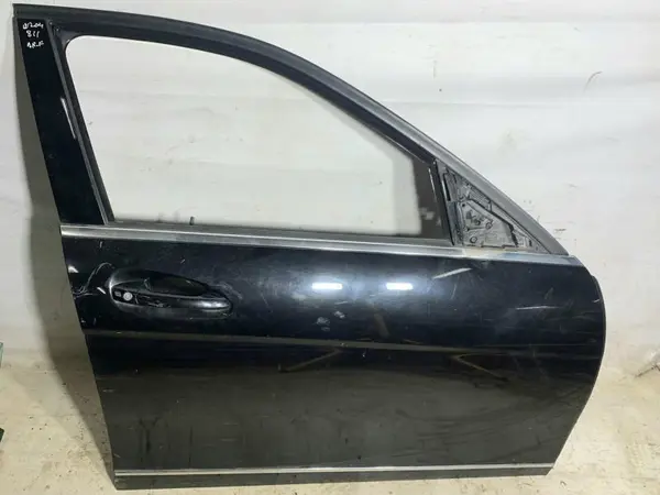 Portiera usa dreapta fata culoare negru obsidian - 197 Mercedes C-class facelift (2011-2015) [w204]