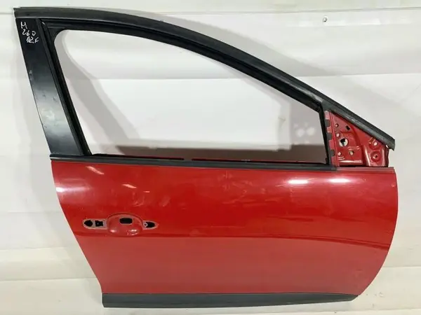 Portiera usa dreapta fata culoare rosie Renault Megane 3 facelift (2012-2016)