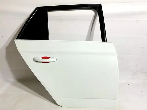 Portiera usa dreapta spate culoare alba - lf9f Skoda Fabia 3 (2014-2018)