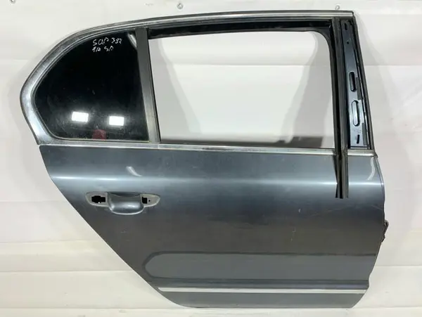 Portiera usa dreapta spate culoare gri - lf8j Skoda Superb facelift (2013-2015)