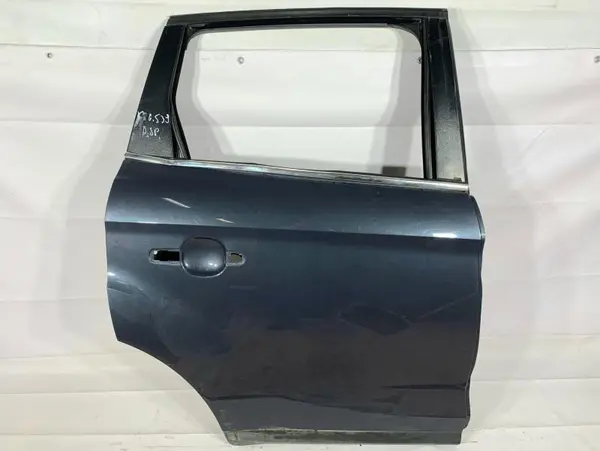 Portiera usa dreapta spate culoare midnight sky Ford Kuga (2008-2012)