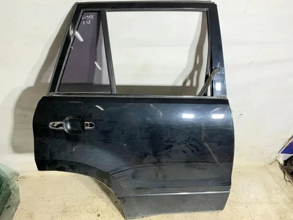 Portiera usa dreapta spate culoare negru - c03 Suzuki Grand Vitara 2 (2005->)