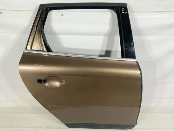 Portiera usa dreapta spate culoare terra bronze Volvo XC60 (2008-2013)