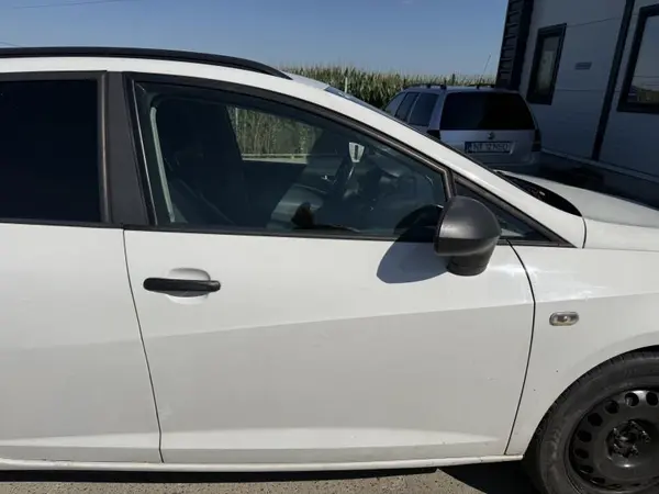 Portiera usa fata dreapta culoare alba - lb9a Seat Ibiza 4 (2008-2012) [6J]