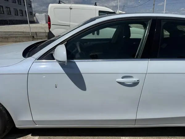 Portiera usa fata stanga culoare alba Audi A4 facelift (2011-2015) [B8.5]