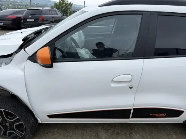 Portiera usa fata stanga culoare alba Dacia Spring facelift (2022-2024)