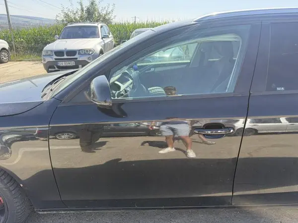Portiera usa fata stanga culoare negru - lz9y Audi A4 facelift (2011-2015) [B8.5]
