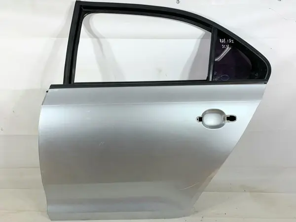 Portiera usa stanga spate culoare argintie - la7w Seat Toledo 4 (2012-2018)