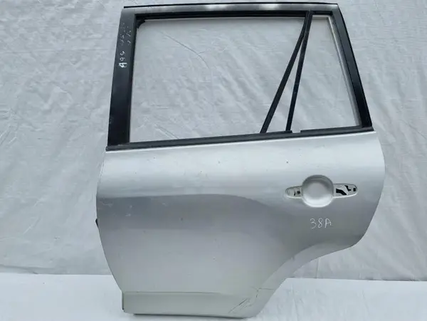 Portiera usa stanga spate culoare gri 1f7 Toyota Rav 4 (2010-2013)