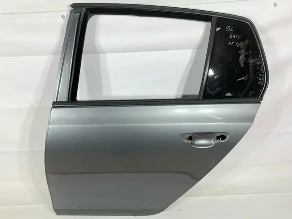 Portiera usa stanga spate culoare gri- la7t Volkswagen Golf 6 (2008-2013)