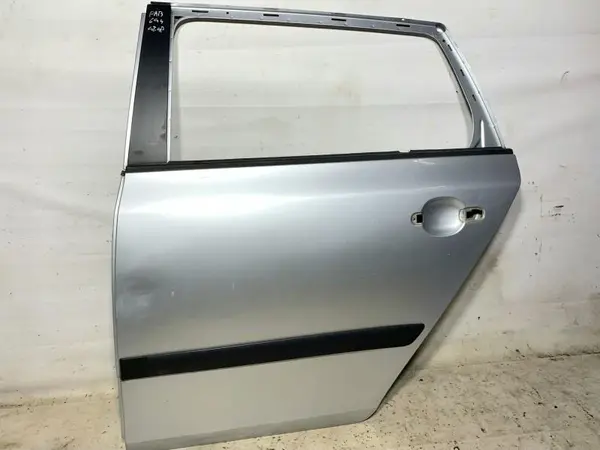 Portiera usa stanga spate culoare gri - la7w Skoda Fabia 2 facelift (2010-2014)