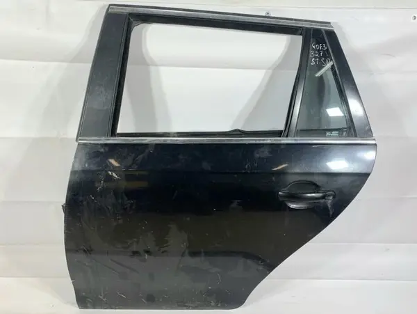Portiera usa stanga spate culoare negru - lc9x Volkswagen Jetta 5 (2005-2010)