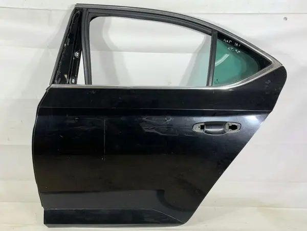 Portiera usa stanga spate culoare negru - lf9r Skoda Superb 3 (2015-2019)