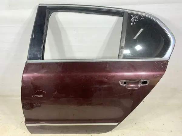 Portiera usa stanga spate culoare rosso brunello metallic lf3x Skoda Superb 2 facelift (2013-2015)