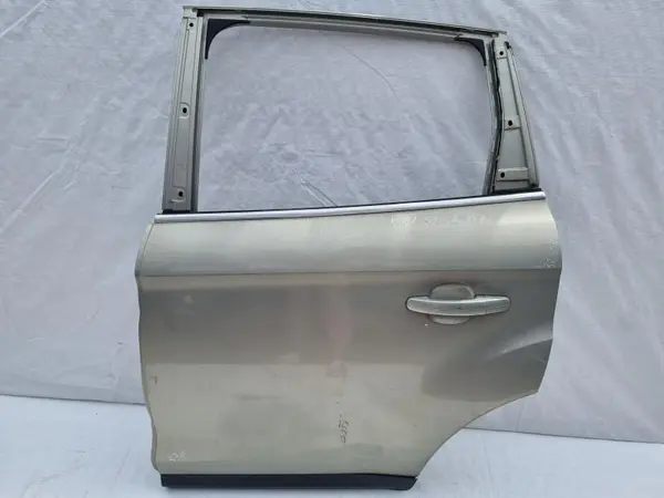 Portiera usa stanga spate Ford Kuga (2008-2012)