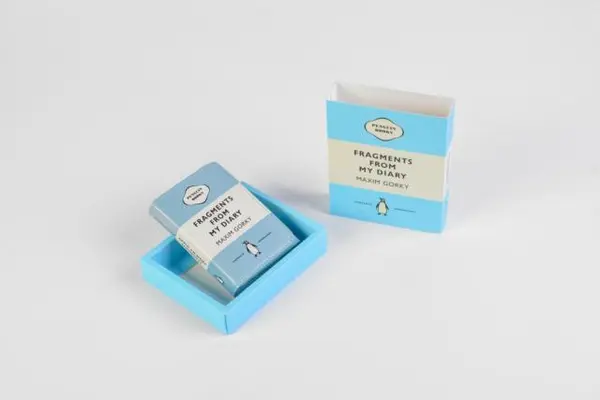 Portofel pentru card - Penguin Business Card Holder – Fragments from My Diary | Penguin Books Ltd