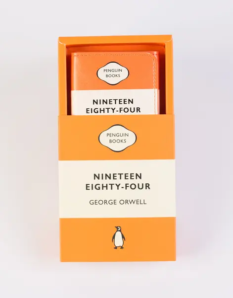 Portofel pentru card - Penguin Business Card Holder – Nineteen Eighty-Four | Penguin Books Ltd