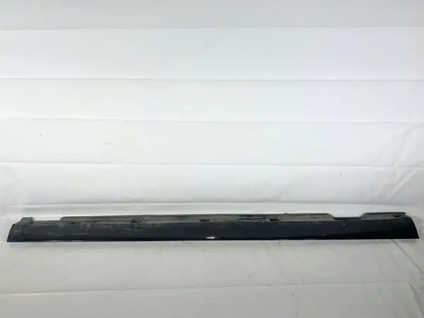 Prag dreapta culoare negru - lc9x Volkswagen Passat CC facelift (2012-2016)