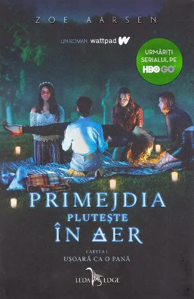Primejdia pluteste in aer (seria Usoara ca o pana, vol. 1)