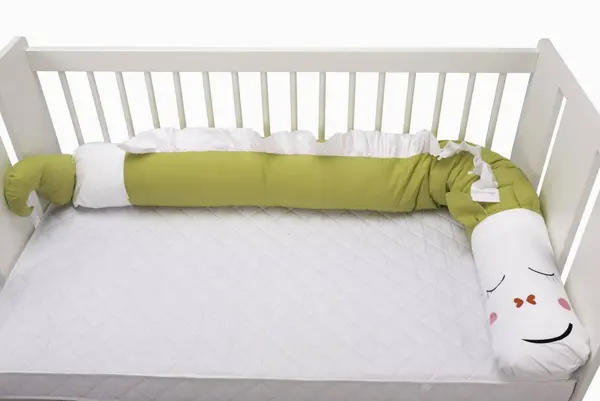 Protectie laterala pentru patut Somnart Dragon verde 25 x 180 cm